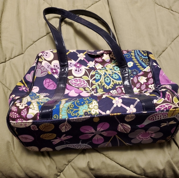 Vera Bradley Handbags - Vera Bradley Purse